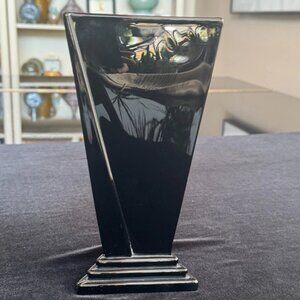 1928 New Martinsville Black Amethyst Glass Triangular Geometric Vase Art Deco